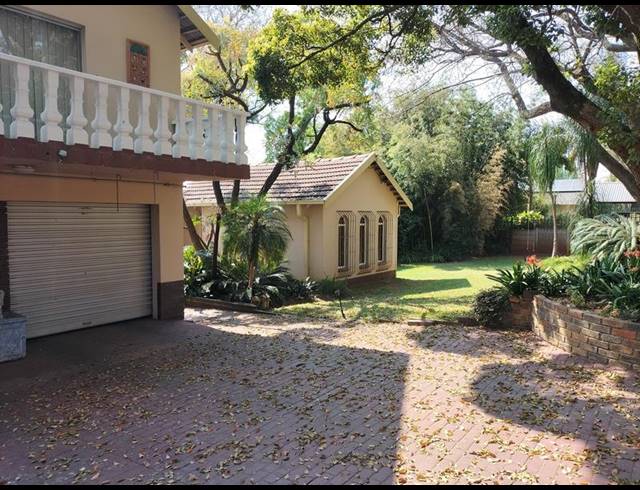 4 BEDROOM HOUSE FOR SALE IN ELDORAIGNE